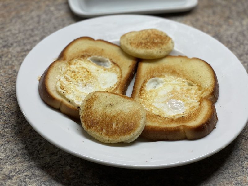 Egg in the Middle