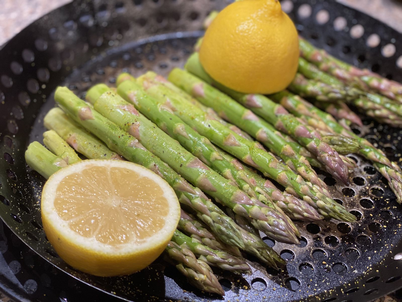 Lemon Pepper Asparagus Grilled